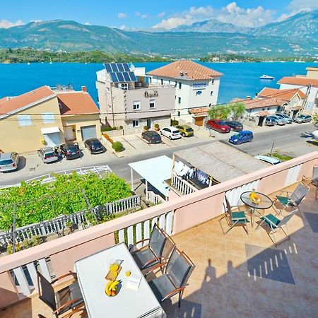Stradioti Apartments Tivat Exterior foto