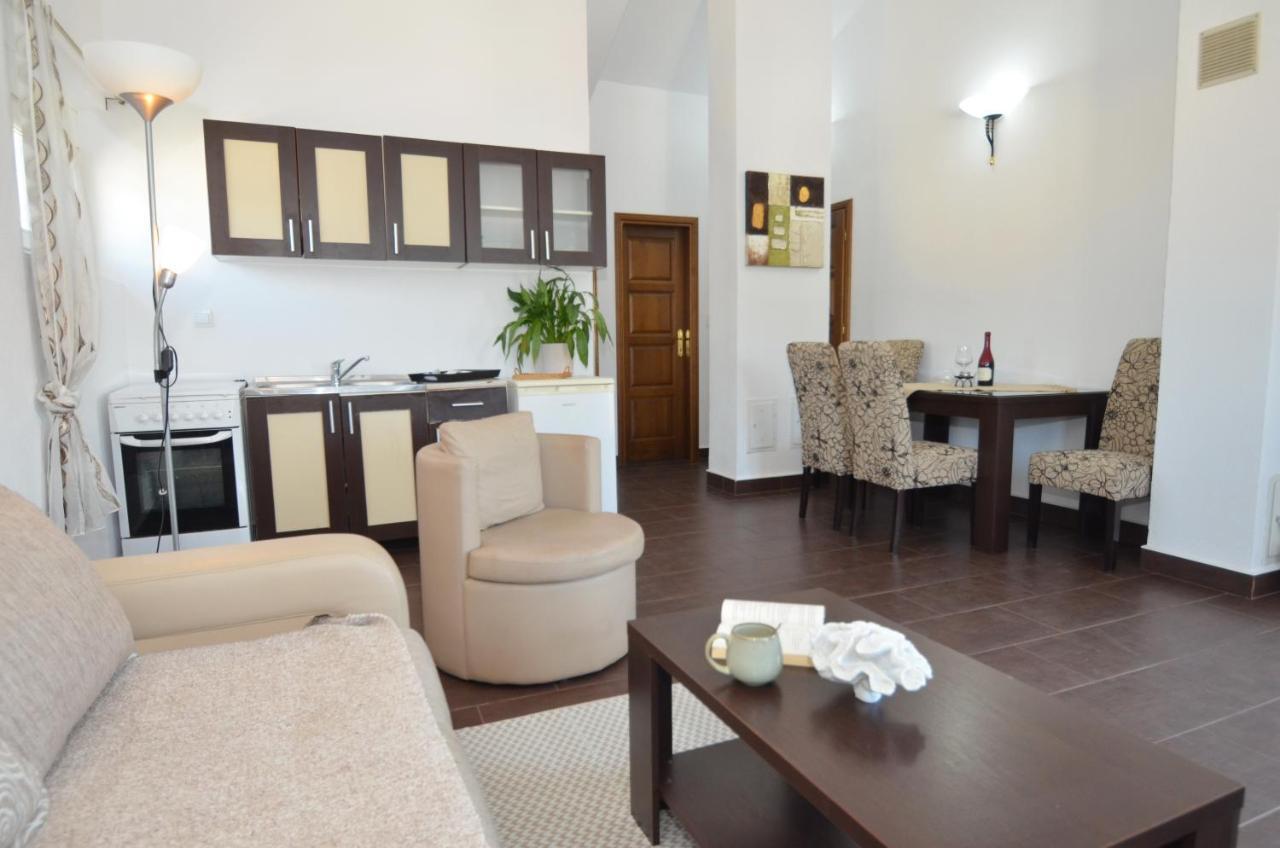 Stradioti Apartments Tivat Exterior foto