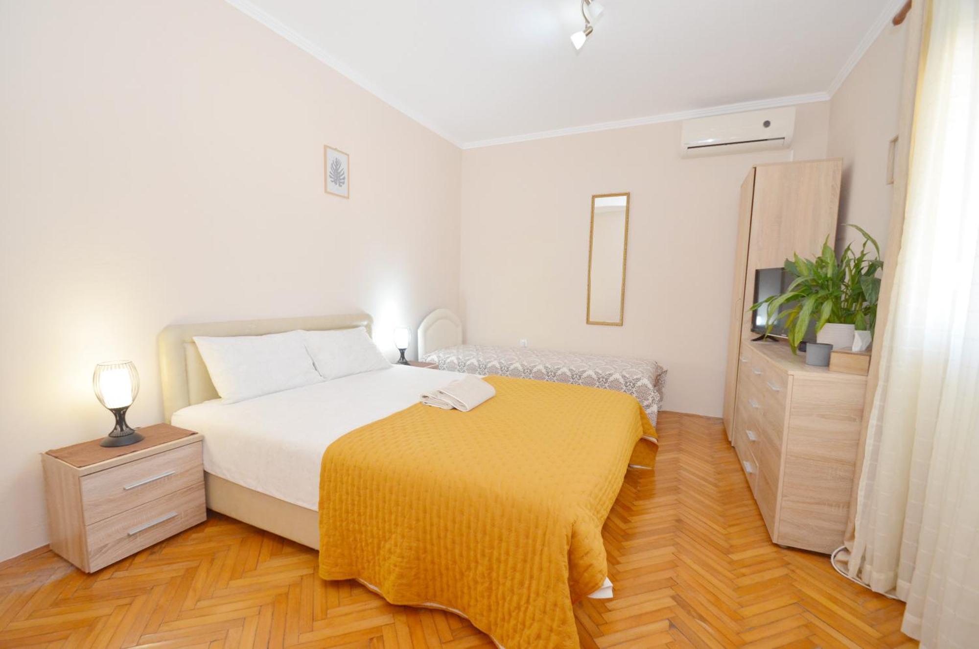 Stradioti Apartments Tivat Exterior foto