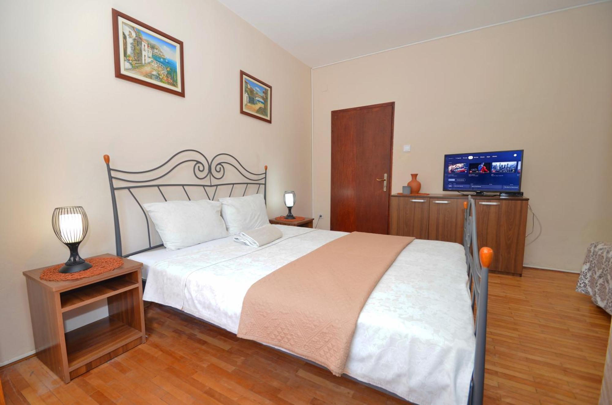 Stradioti Apartments Tivat Zimmer foto